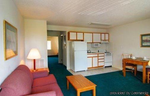 Affordable Suites Charlottesville Szoba fotó